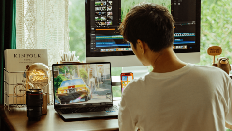 Không gian làm việc cực kỳ “chữa lành” dành cho team Designer lẫn Editor 😤-GenZ Academy