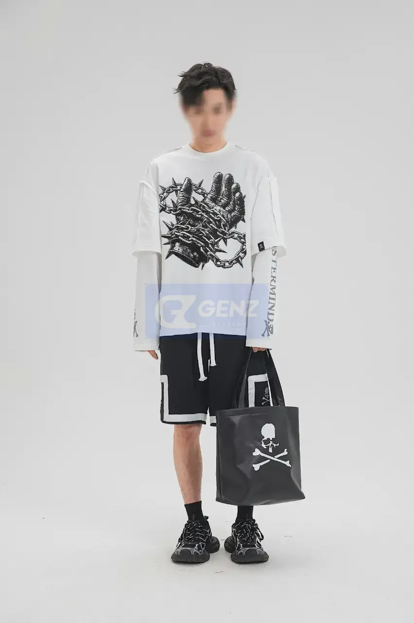 CUSTOMIZABLE FASHION MODEL MOCKUP 2-GenZ Academy