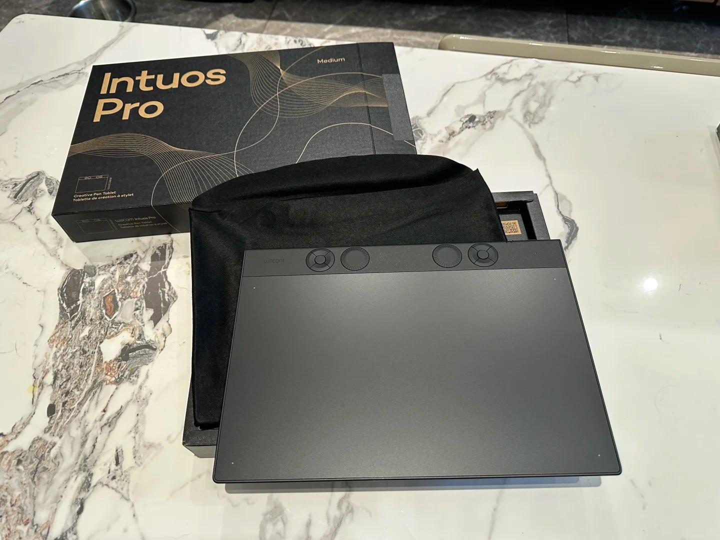 Top 5 Bảng Vẽ Wacom Dưới 2 Triệu trong năm 2026 - GenZ Academy-GenZ Academy